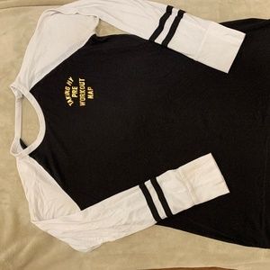 Women's long sleeve